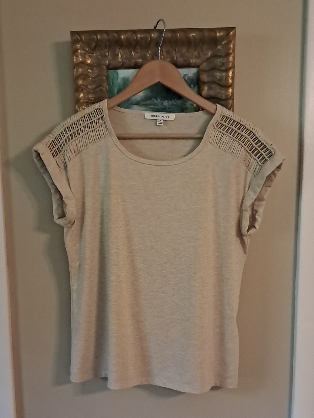 Rose & Olive Beige Crochet Shoulder Short Sleeve Tee
